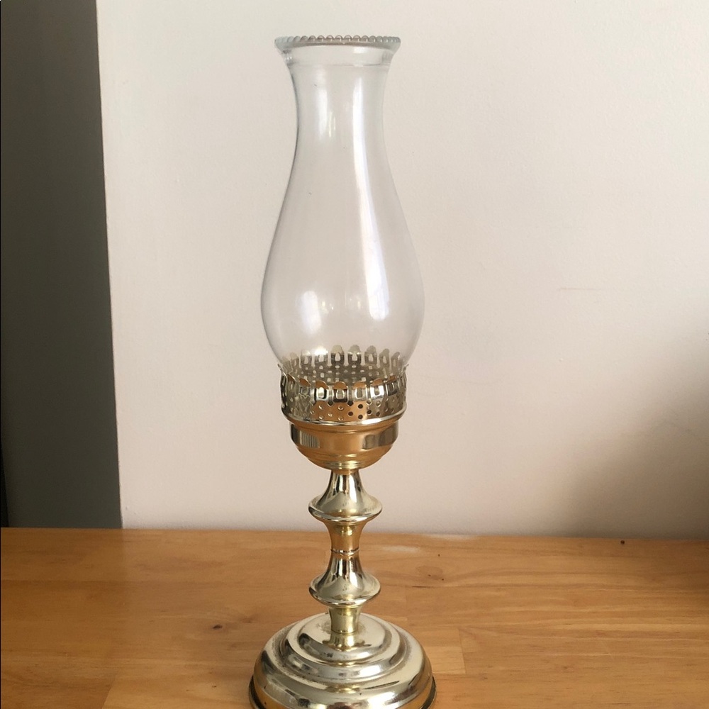 Elegant Gold VTG Glass candle Hurricane Lamp
